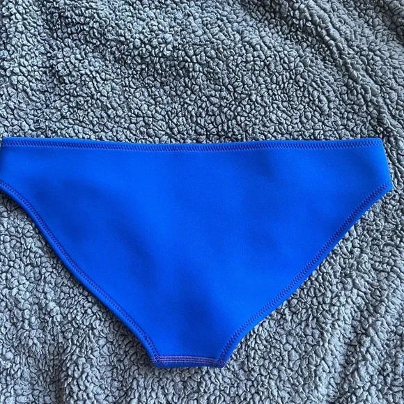 TRIANGL bikini bottoms - Picture 2 of 3